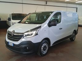 Renault_Trafic_11_1200x904