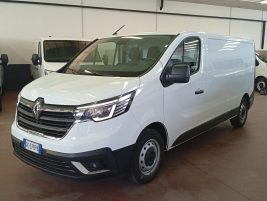 renault_trafic_13_1200x904